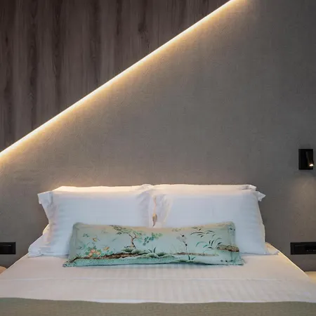 Naeva Luxury - Garden Chania (Crete)